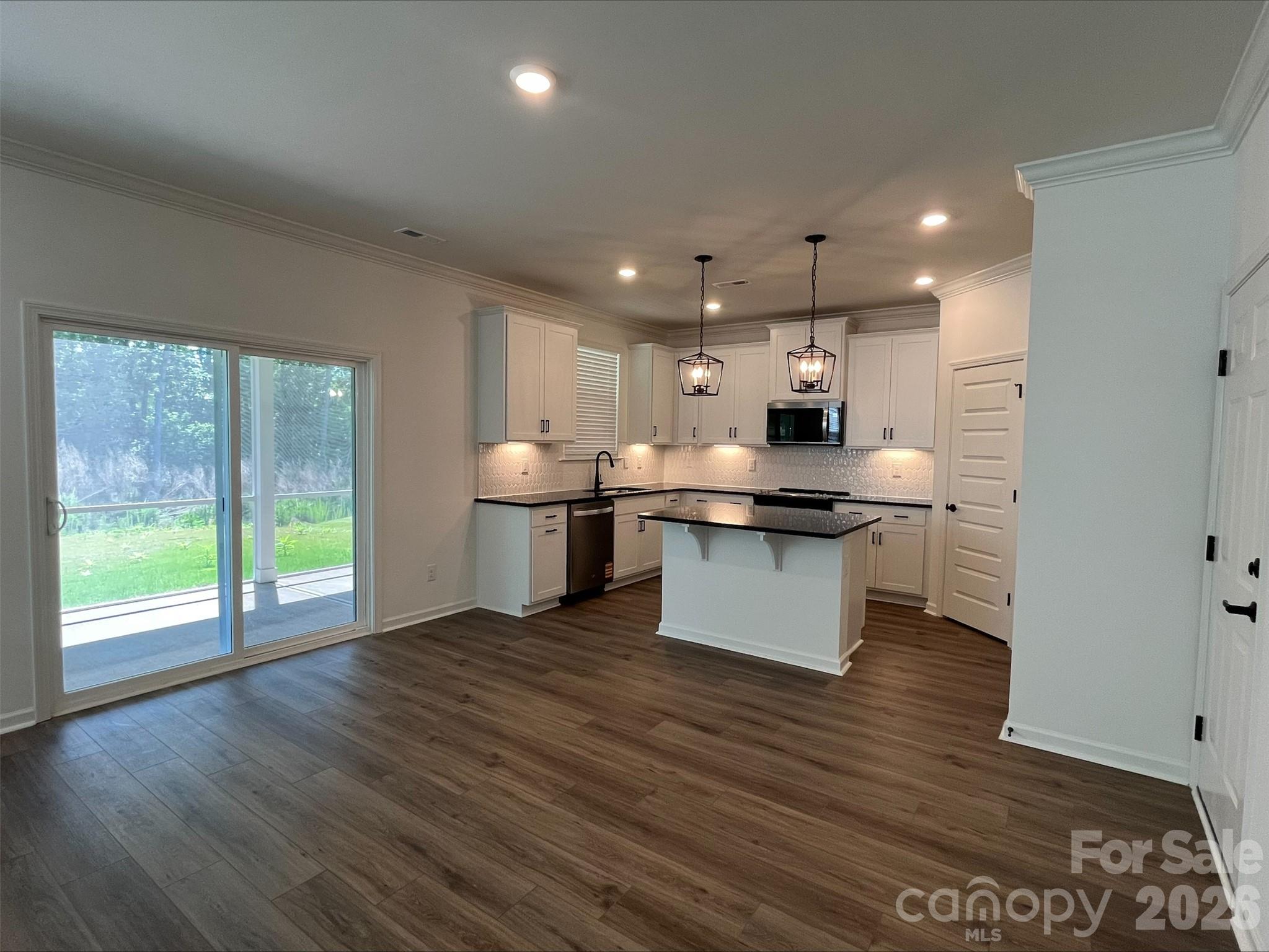 2001 Quiet Woods Road Unit: 153