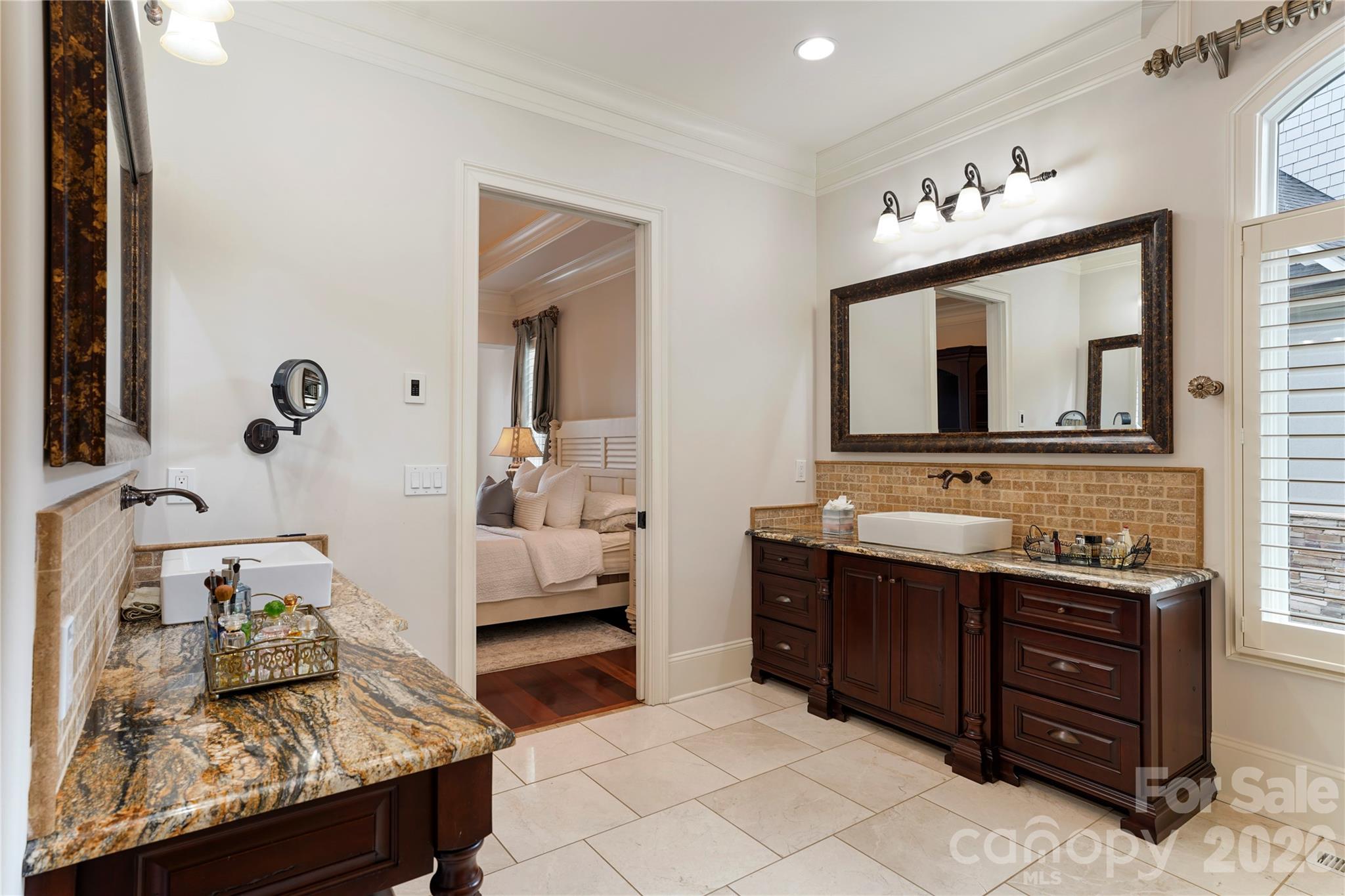 3255 Lake Pointe Drive