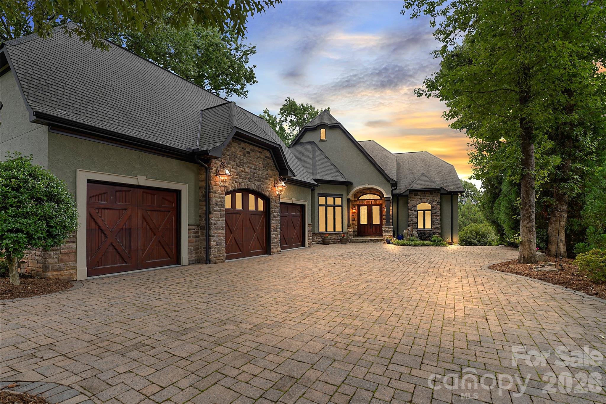 3255 Lake Pointe Drive