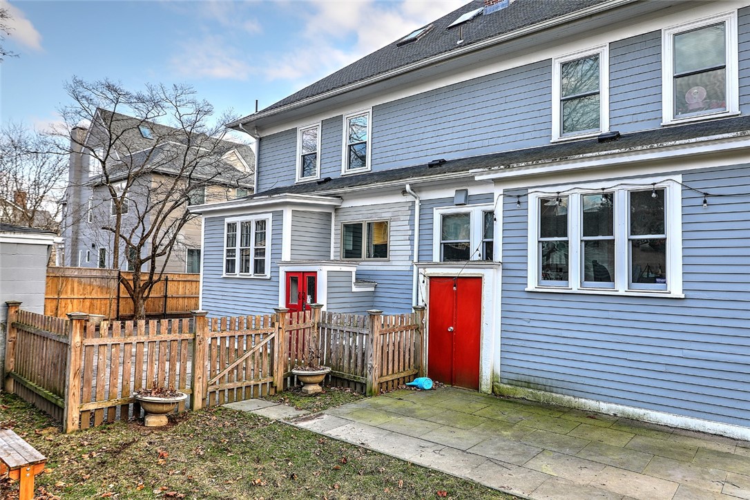 72 President Avenue