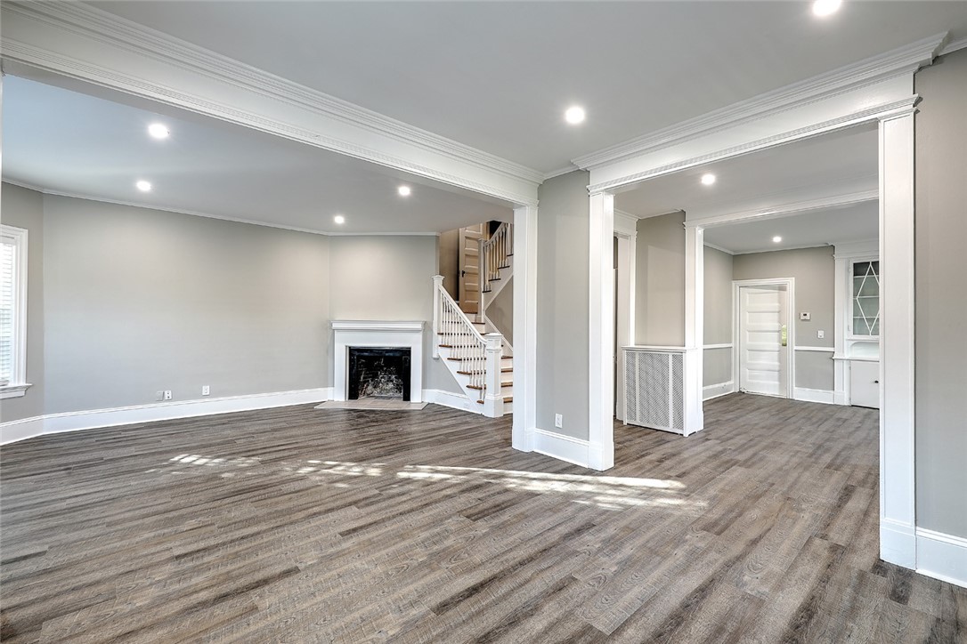 72 President Avenue