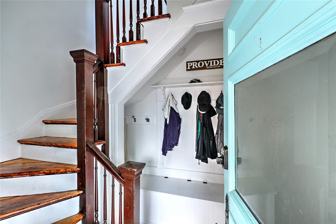 9 Elton Street