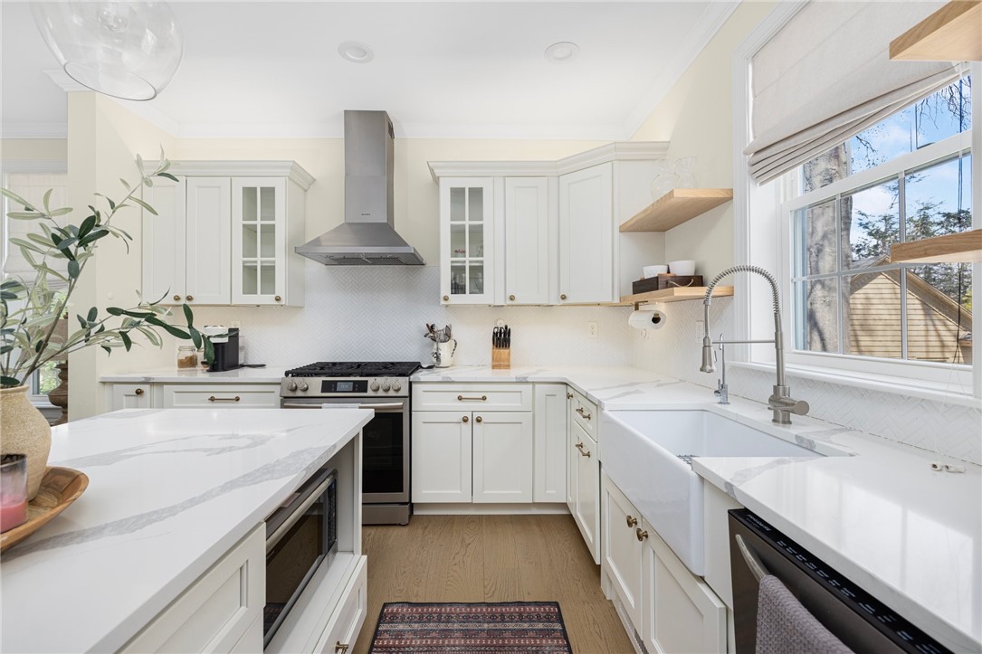 55 Ardmore Avenue