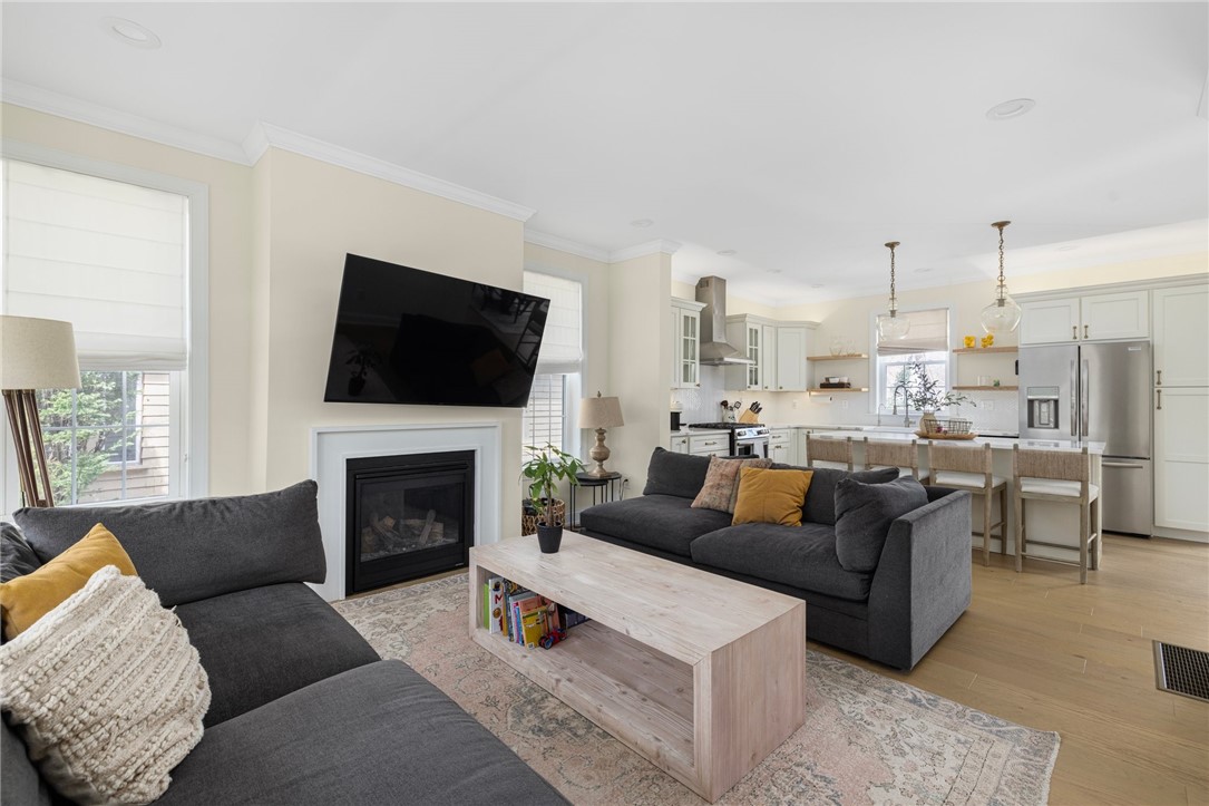 55 Ardmore Avenue