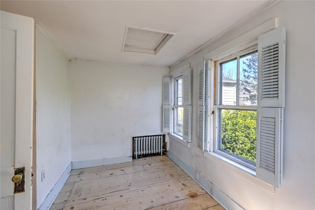 20 Clarendon Avenue