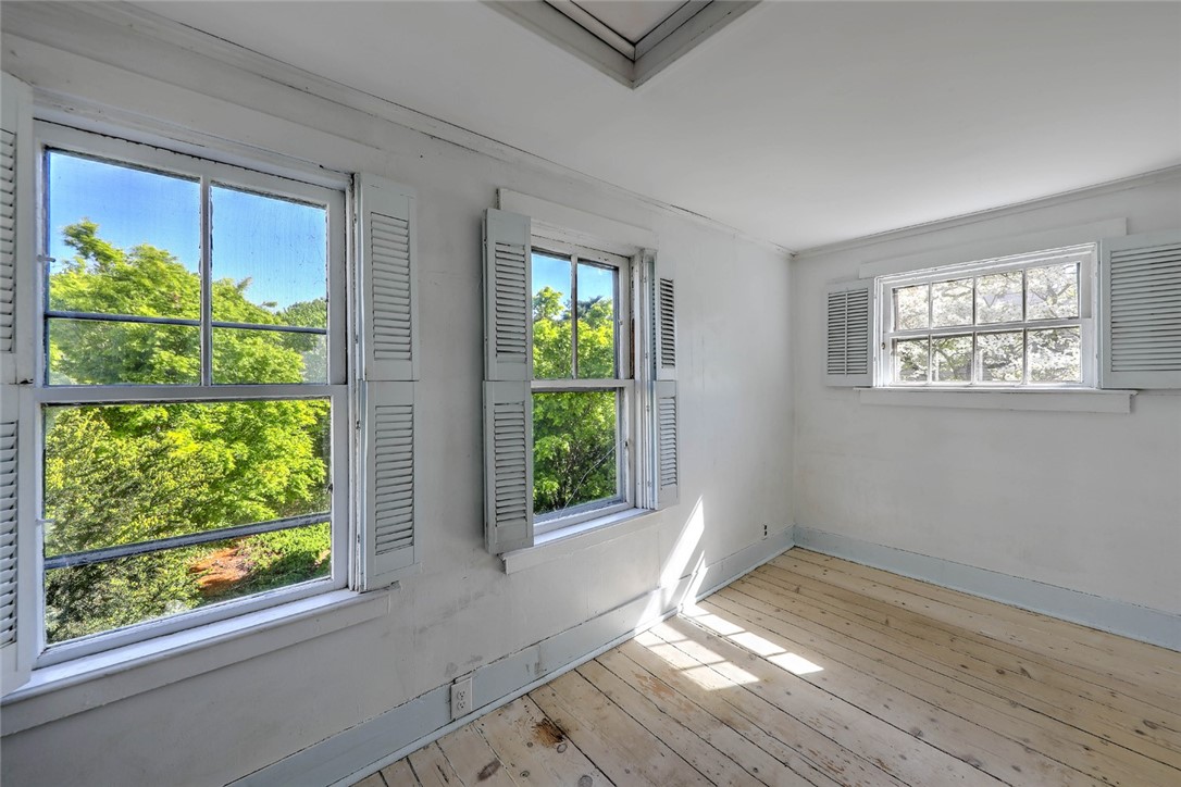 20 Clarendon Avenue