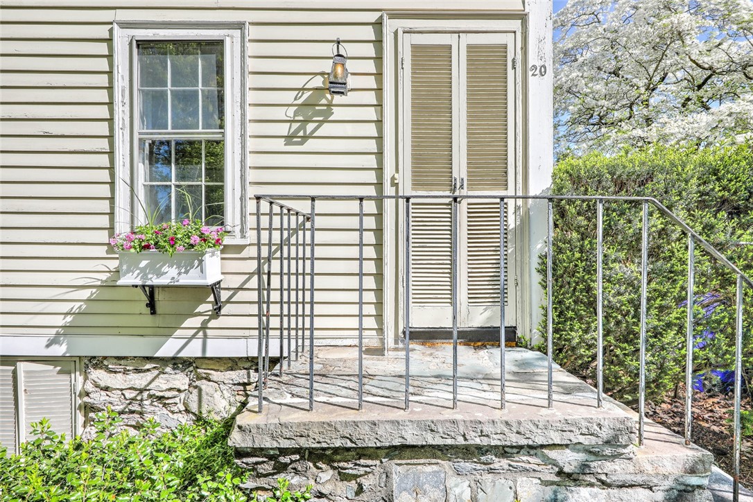 20 Clarendon Avenue