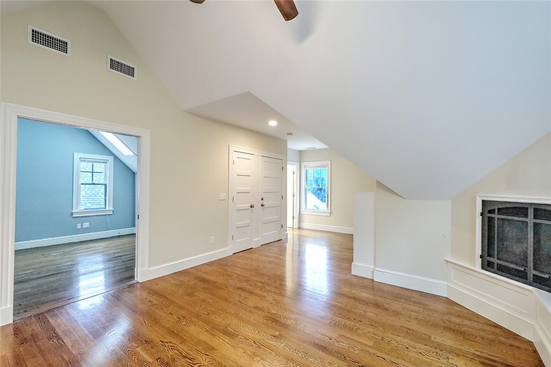 156 Sixth Street 3