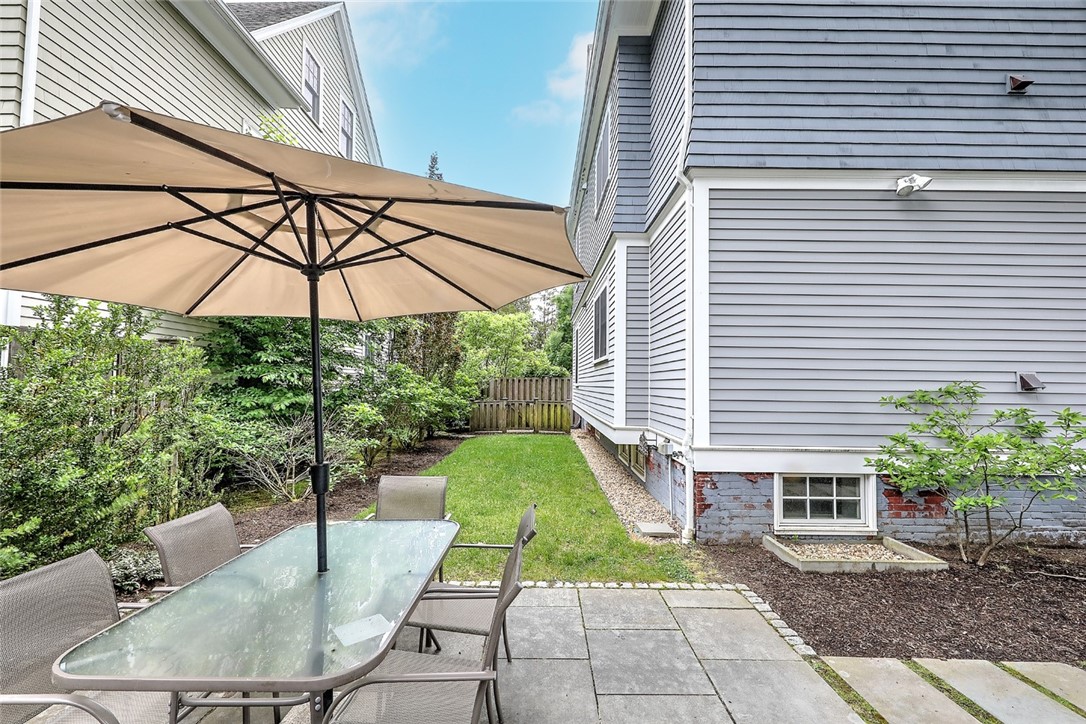 156 Sixth Street 3