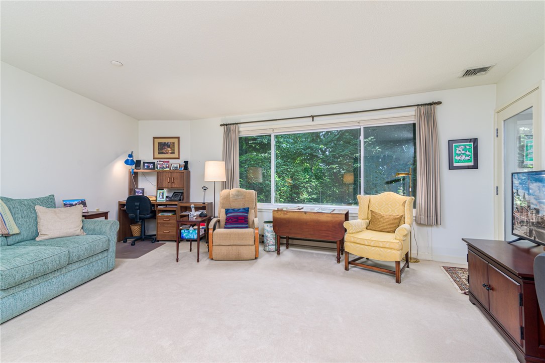 229 Medway Street 104
