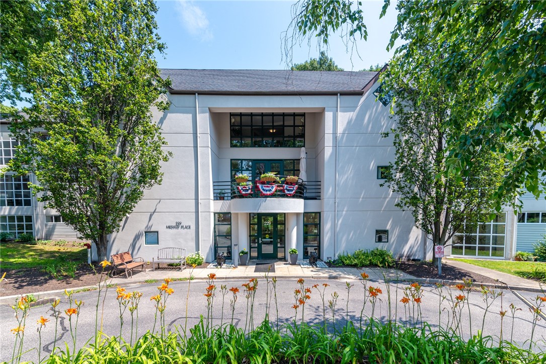 229 Medway Street 104