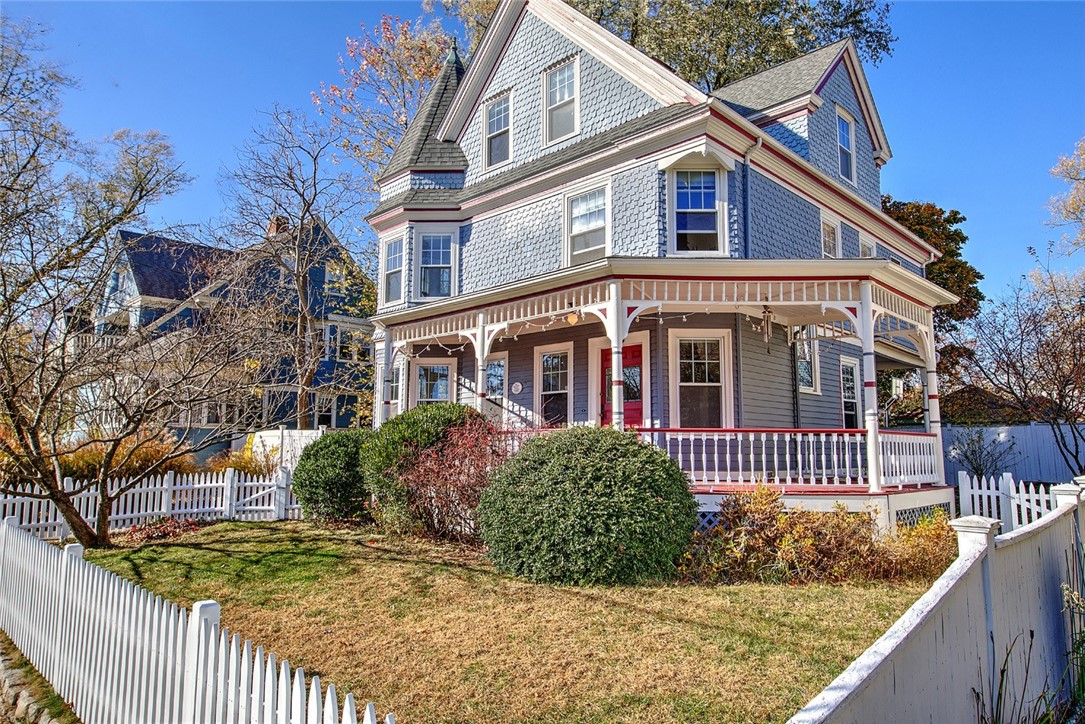 119 Arnold Avenue