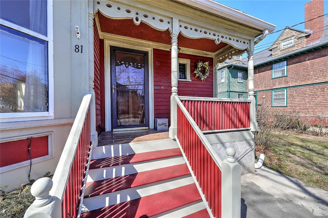 81 Arnold Avenue