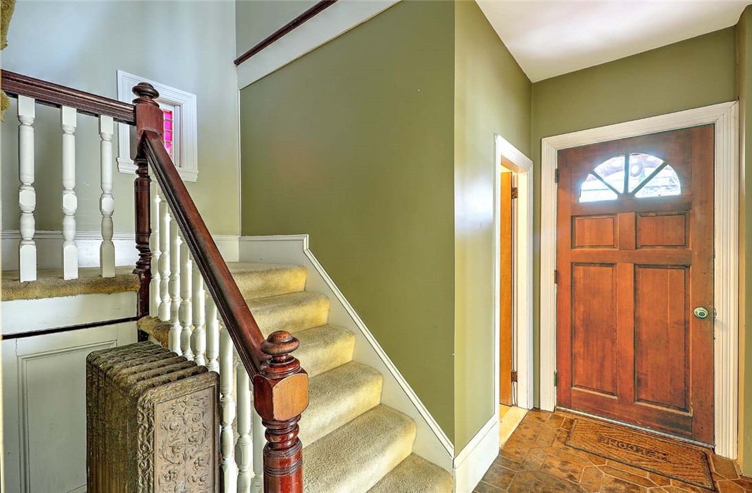 81 Arnold Avenue