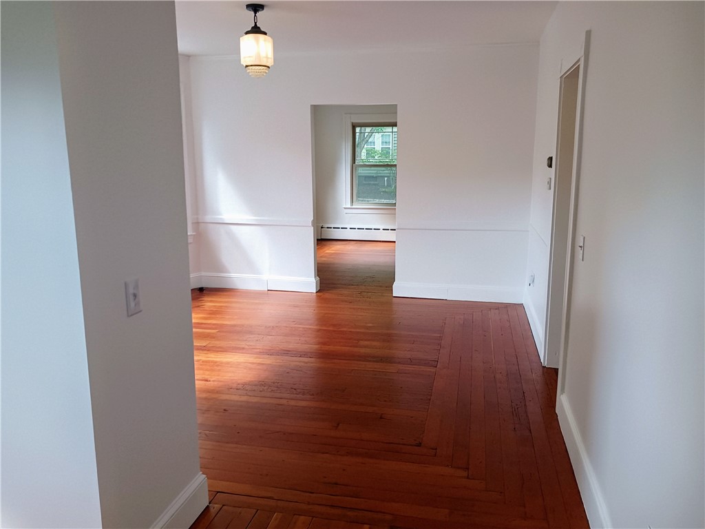 19 Vassar Avenue