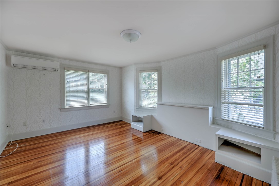 7 Doane Avenue
