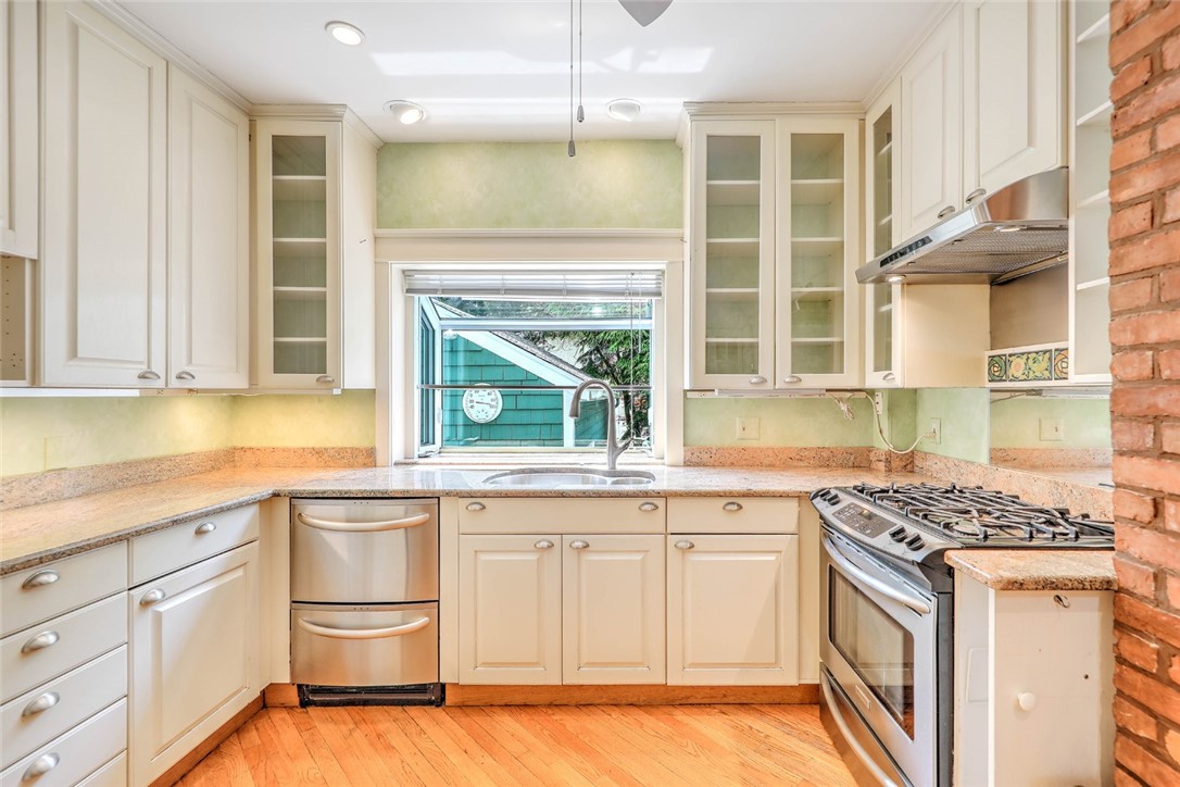 7 Doane Avenue
