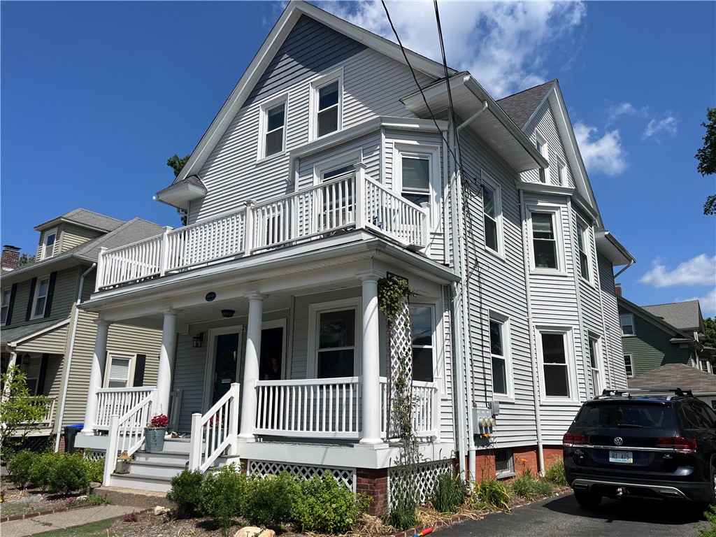 224 Rochambeau Avenue 1