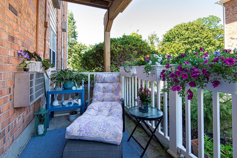 31 Bullocks Point Avenue 2A
