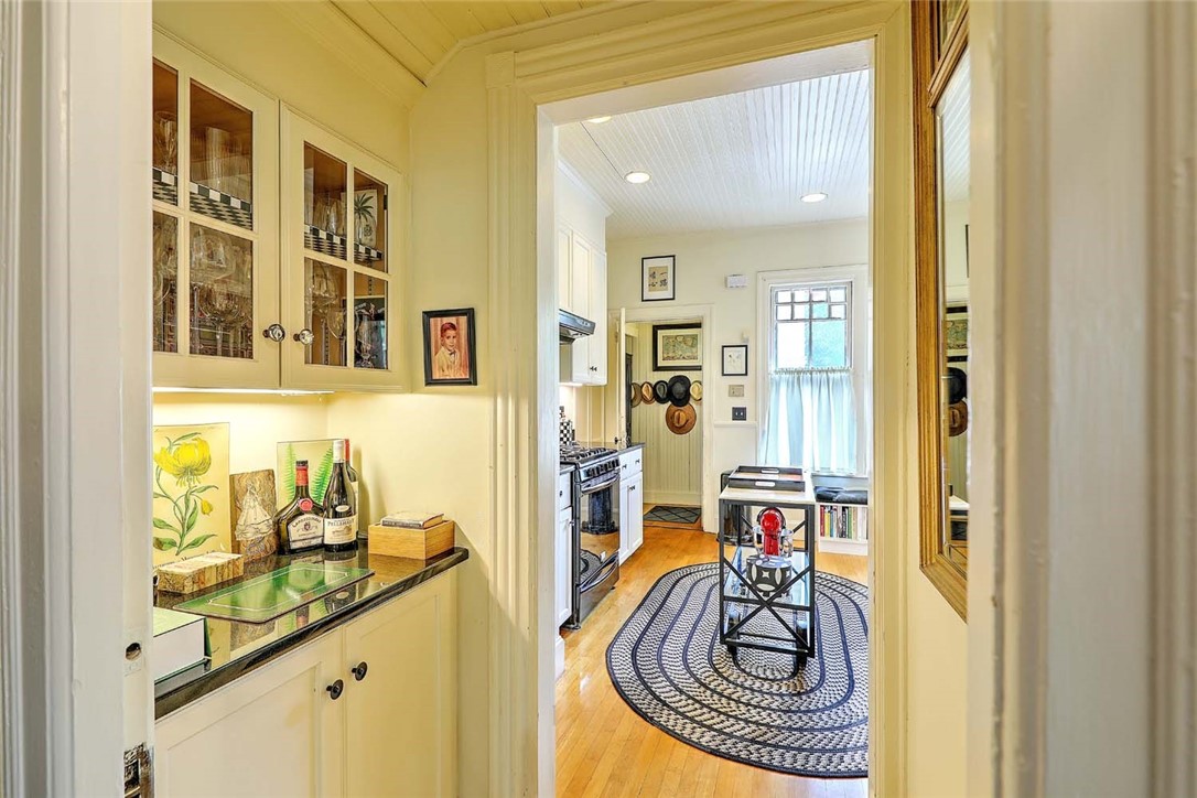 26 Diman Place 26