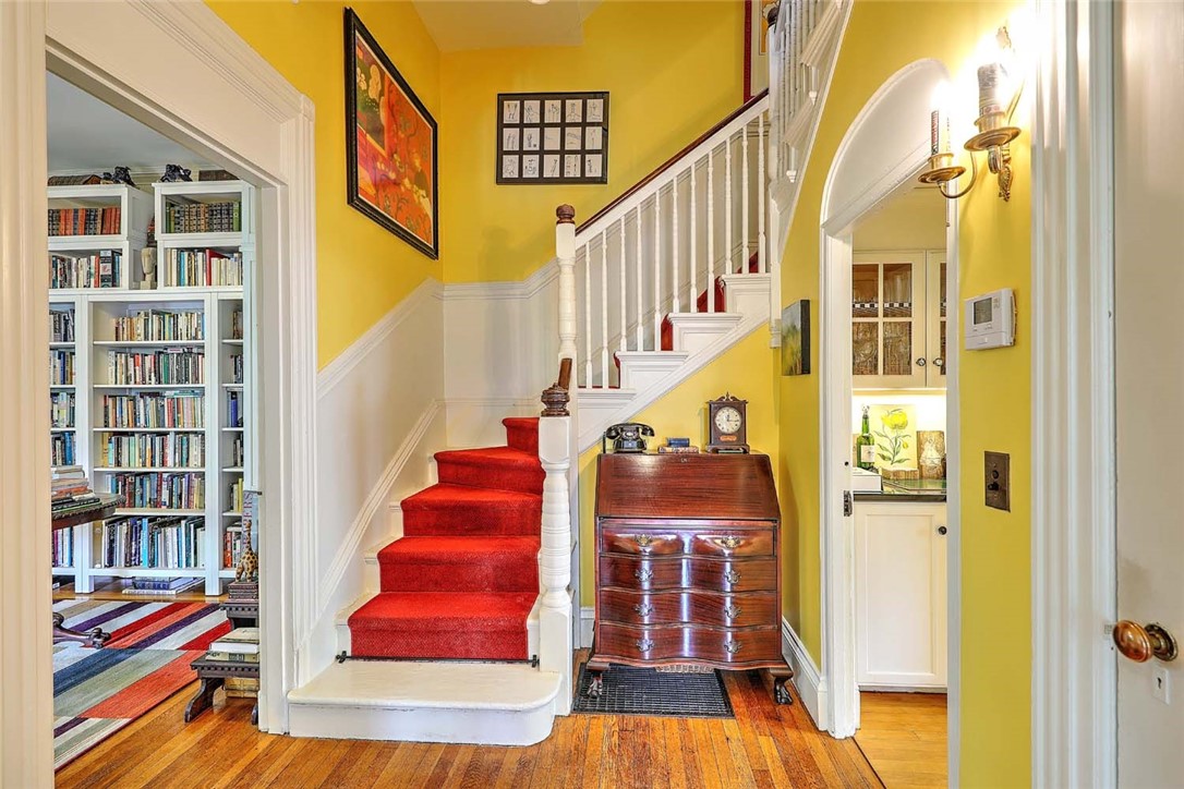 26 Diman Place 26