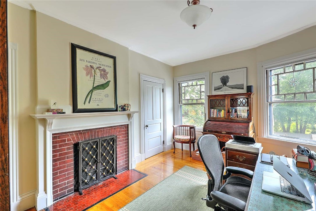 26 Diman Place 26