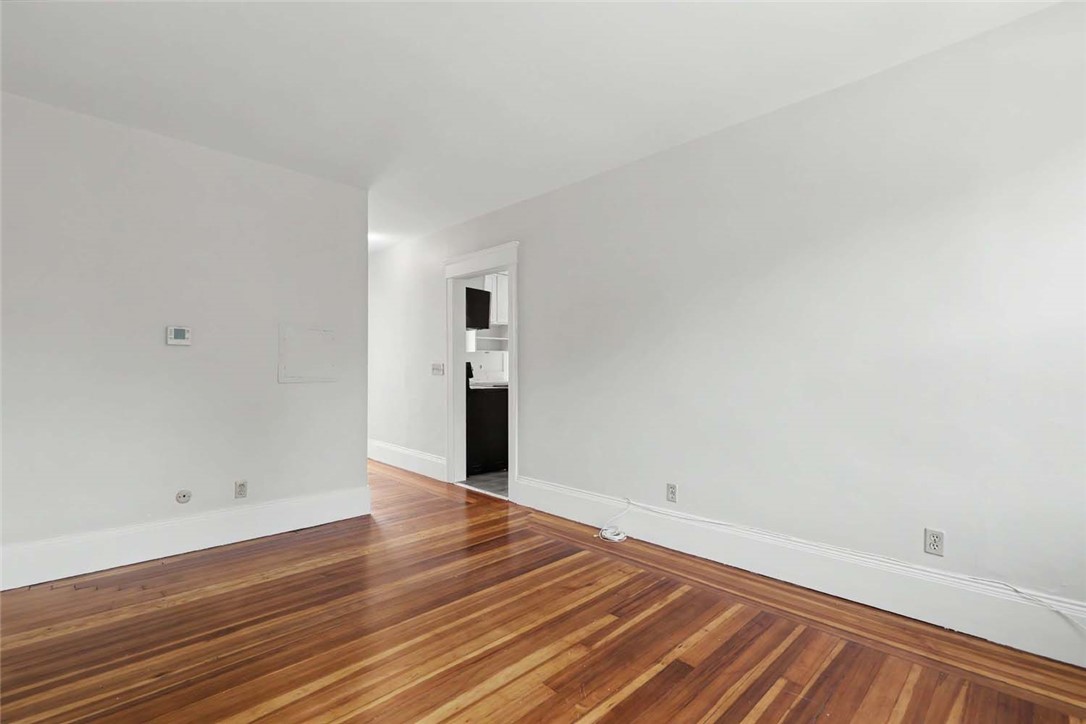 543 Lloyd Avenue 5