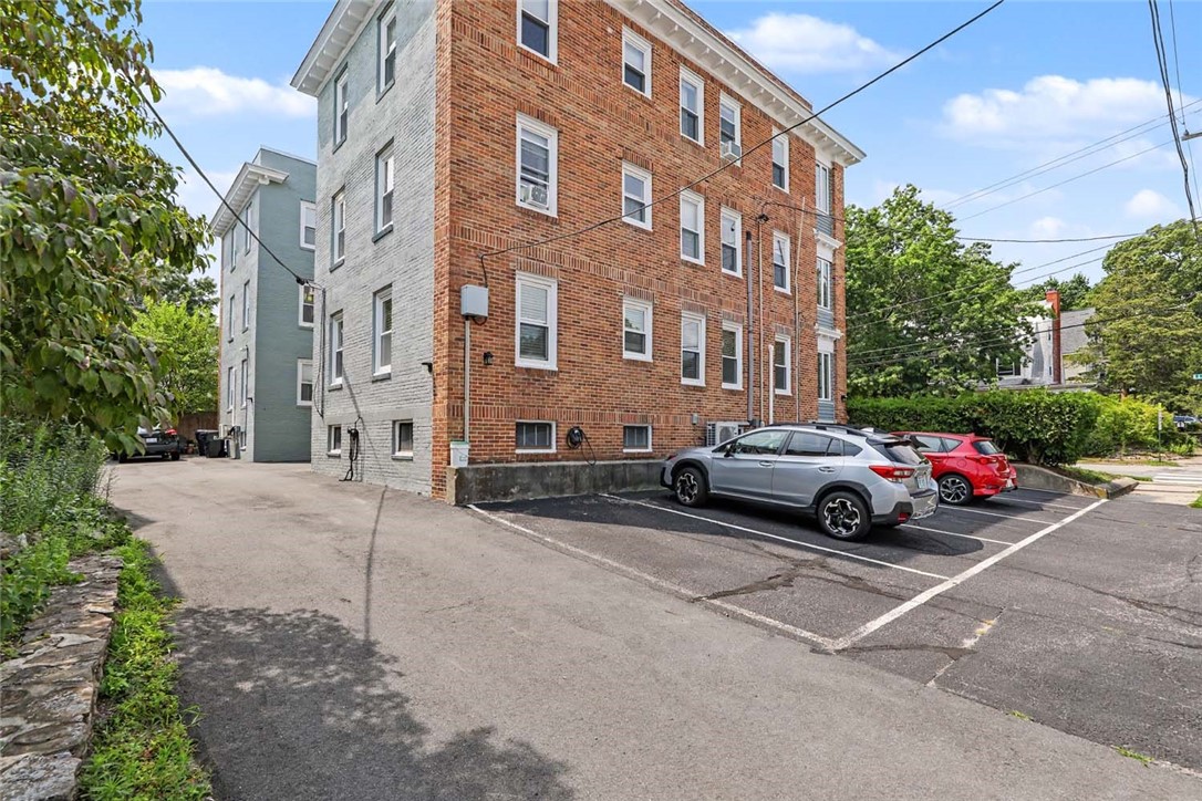 543 Lloyd Avenue 5