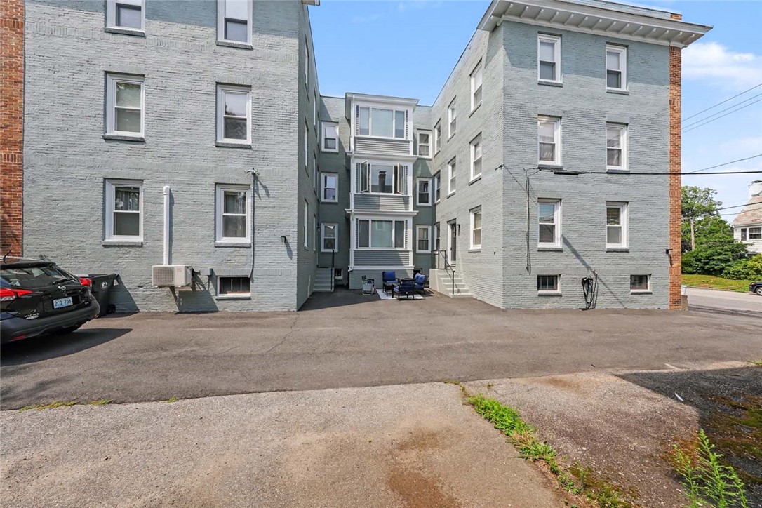 543 Lloyd Avenue 5
