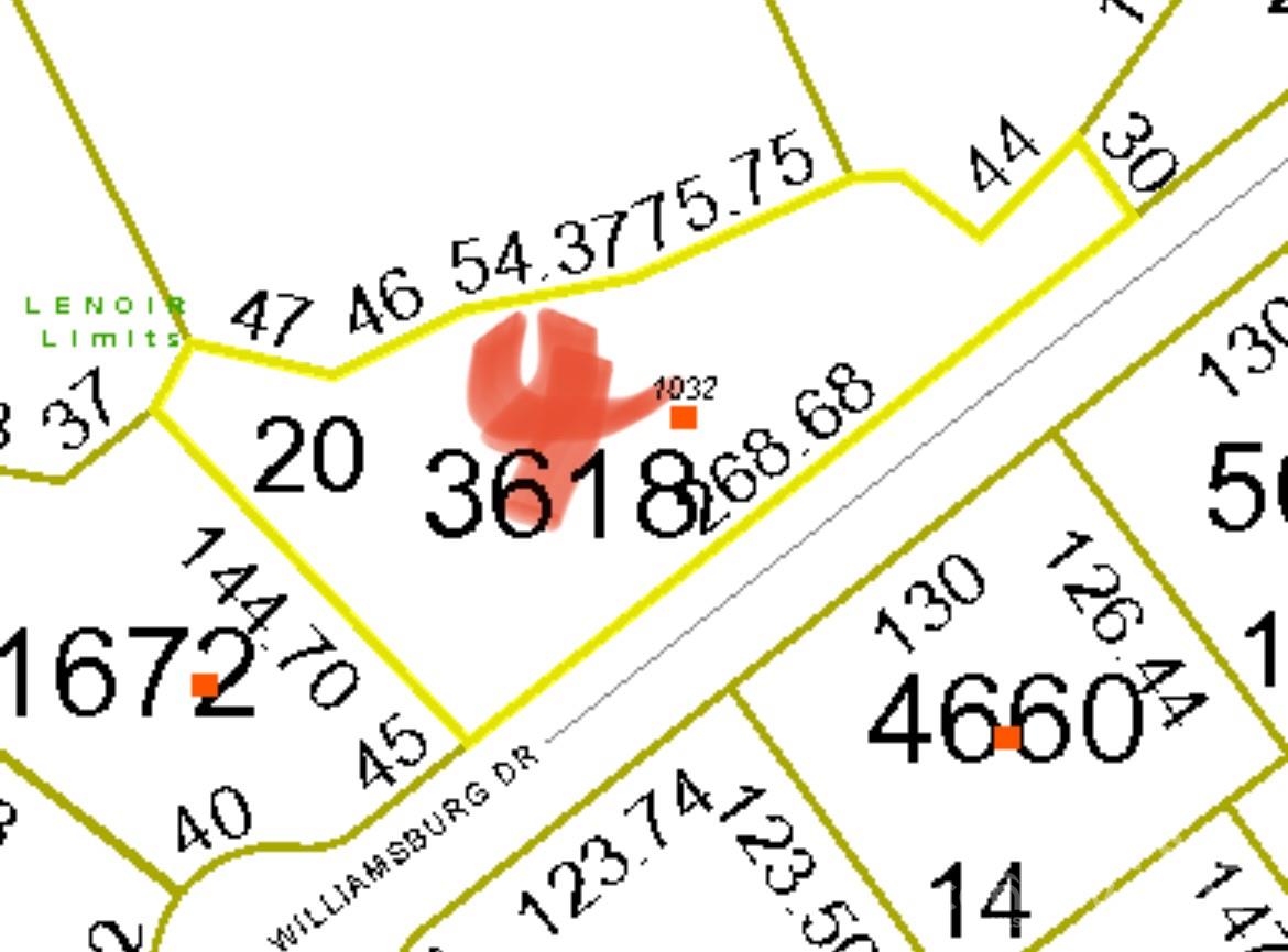 1032 Williamsburg Drive NE