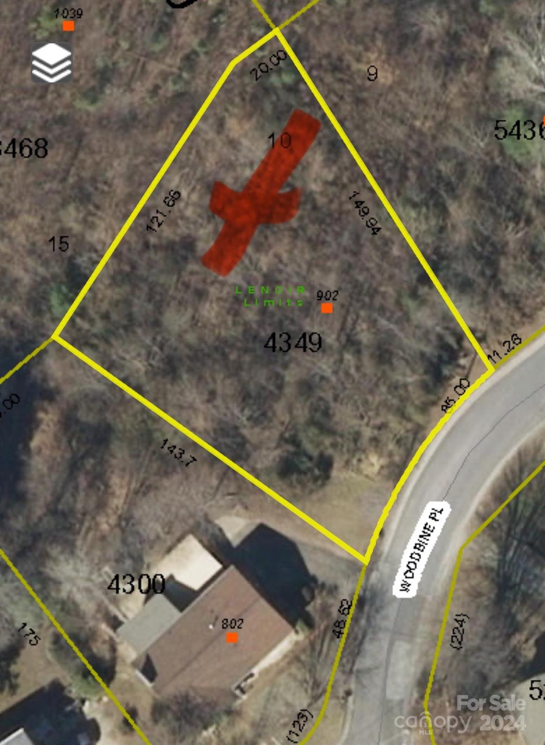 902 Woodbine Place NE