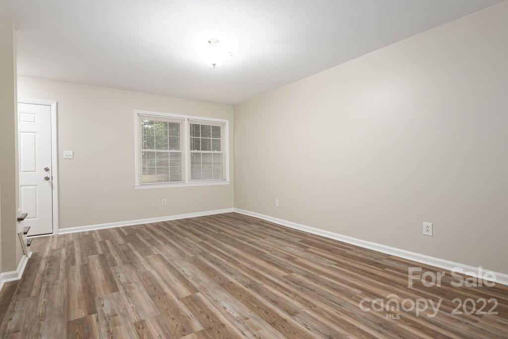 6822 Farmingdale Drive Unit: C