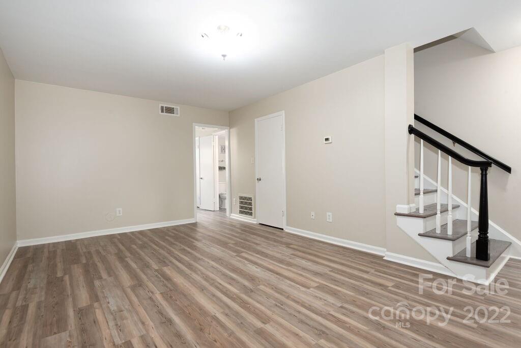 6822 Farmingdale Drive Unit: C
