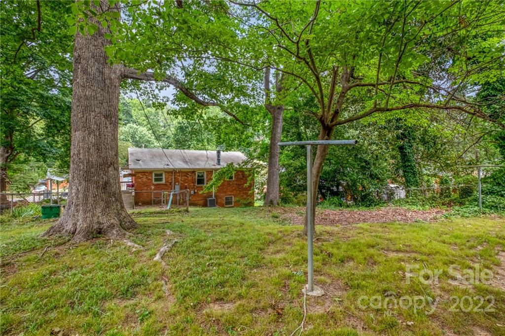 2424 Dora Drive