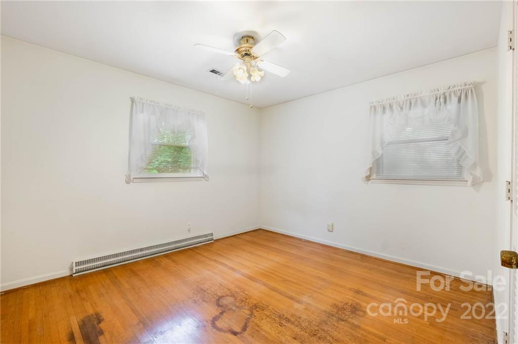 2424 Dora Drive