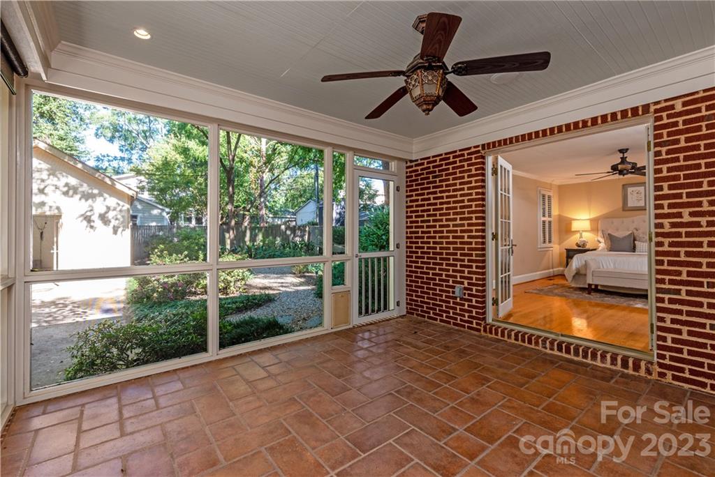 2212 Charlotte Drive
