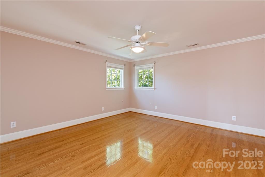 2212 Charlotte Drive