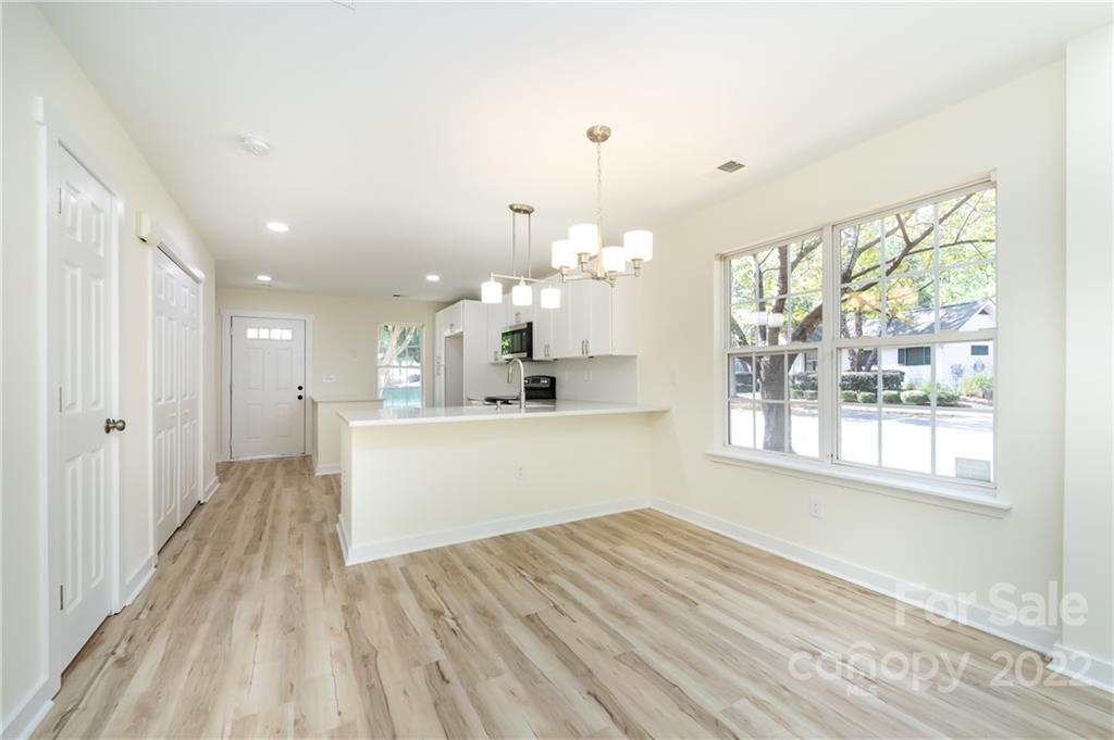 10622 Yellow Rose Lane