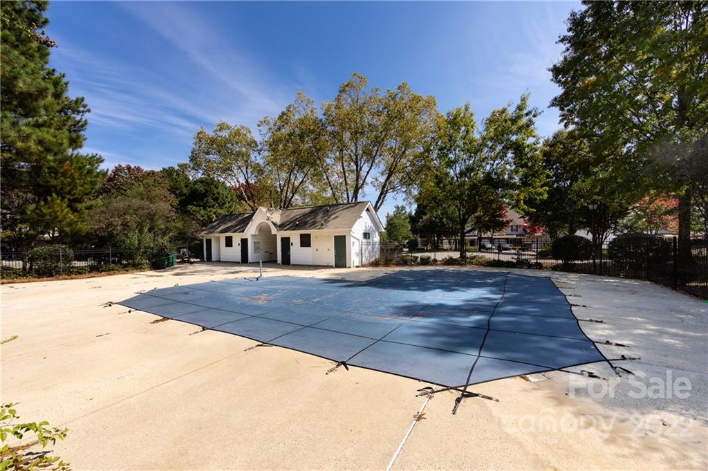 10622 Yellow Rose Lane