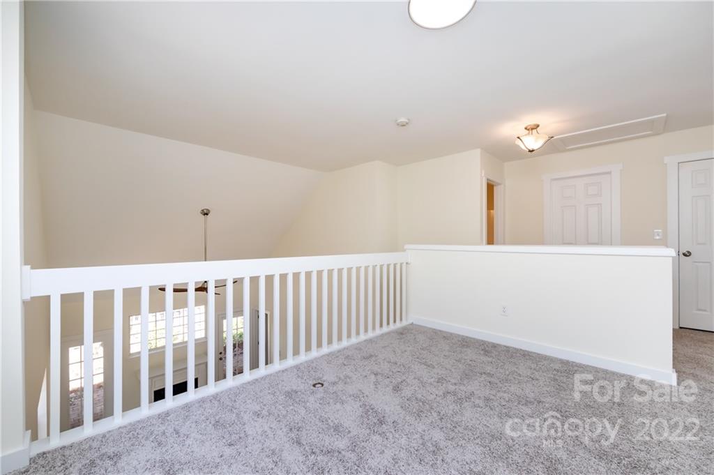 10622 Yellow Rose Lane