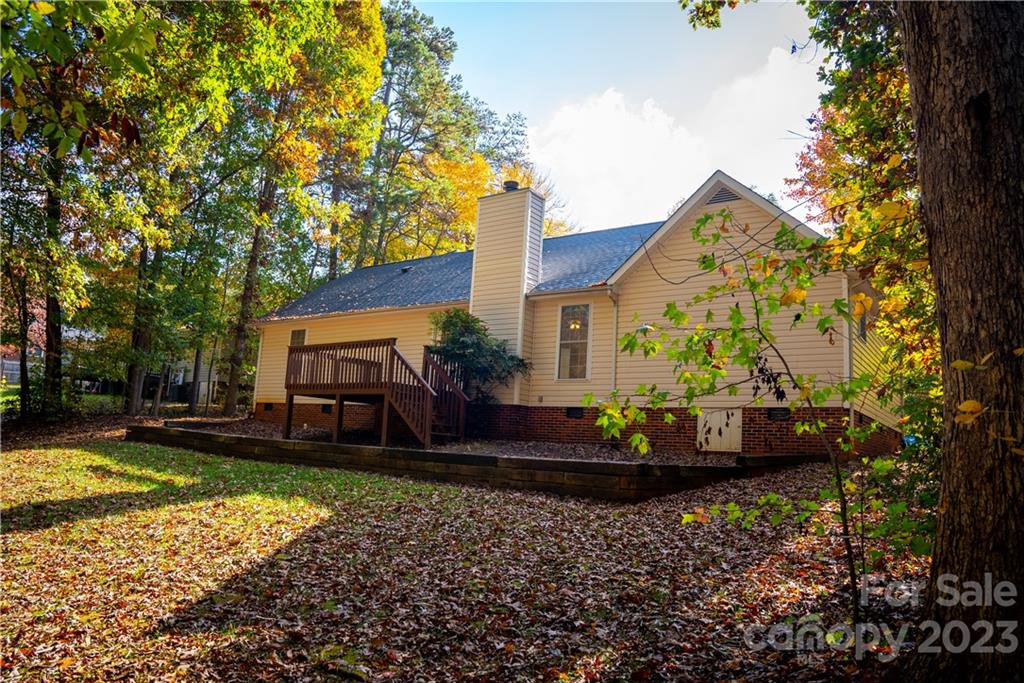 13800 Woody Point Road