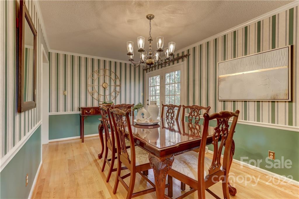 1830 Hazelwood Court