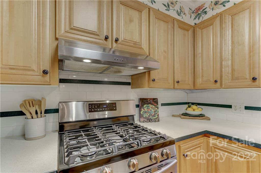 1830 Hazelwood Court