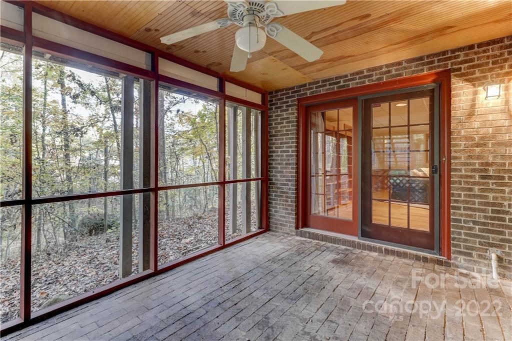 1830 Hazelwood Court