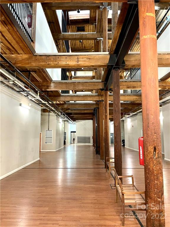 201 S Hoskins Road Unit: 133