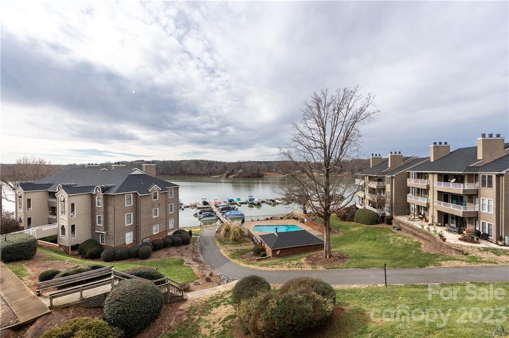 9801 Emerald Point Drive Unit: 11