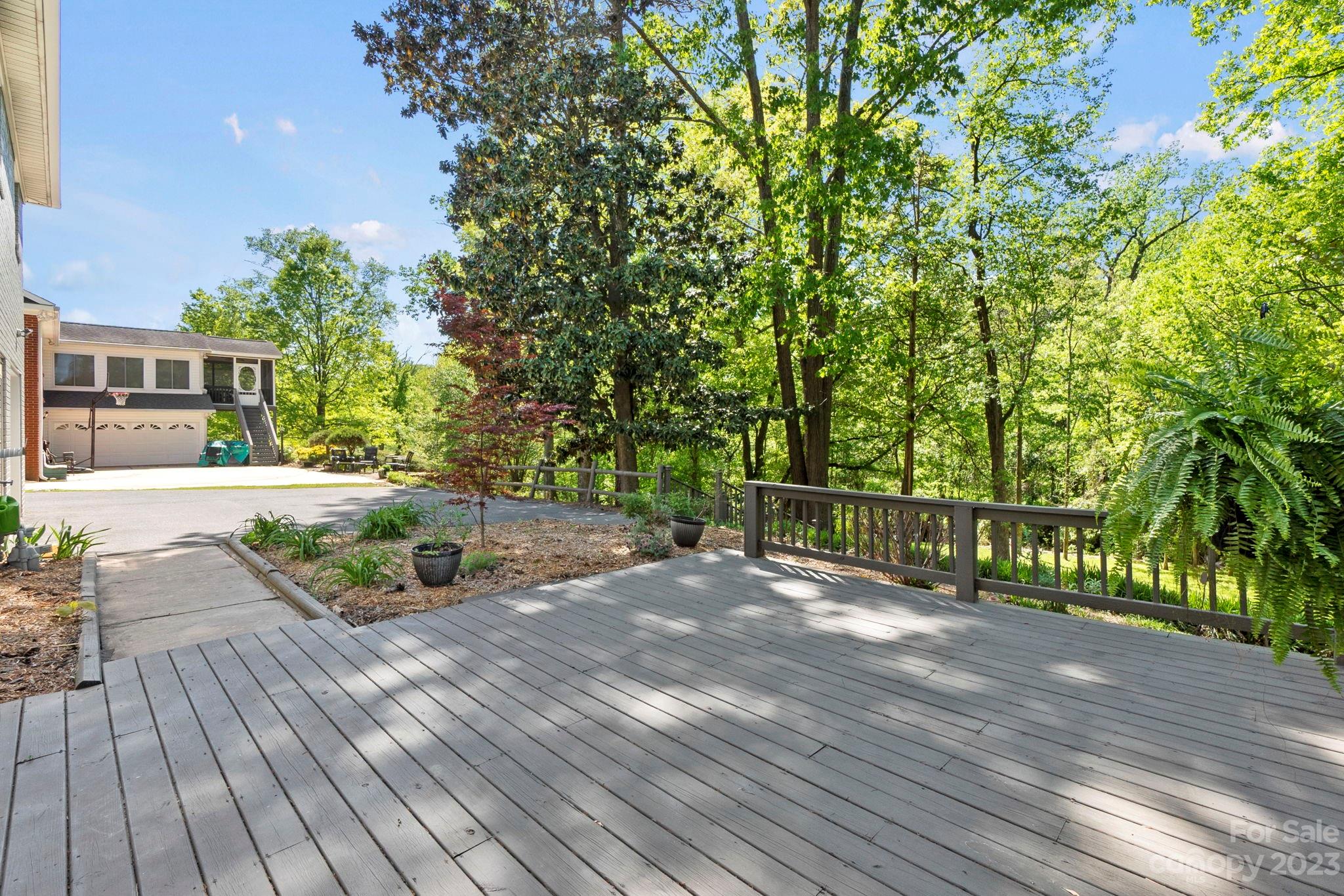 6742 Lancer Drive