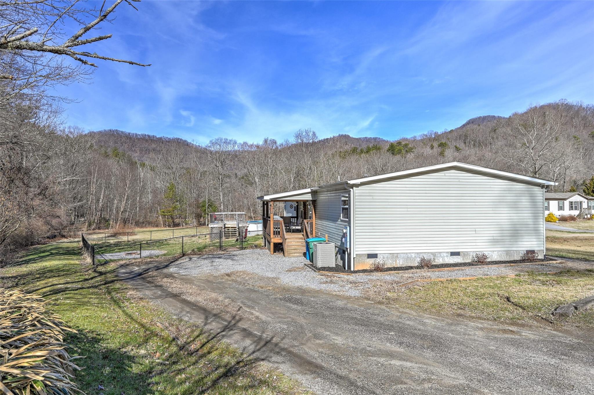 874 Bee Tree Road