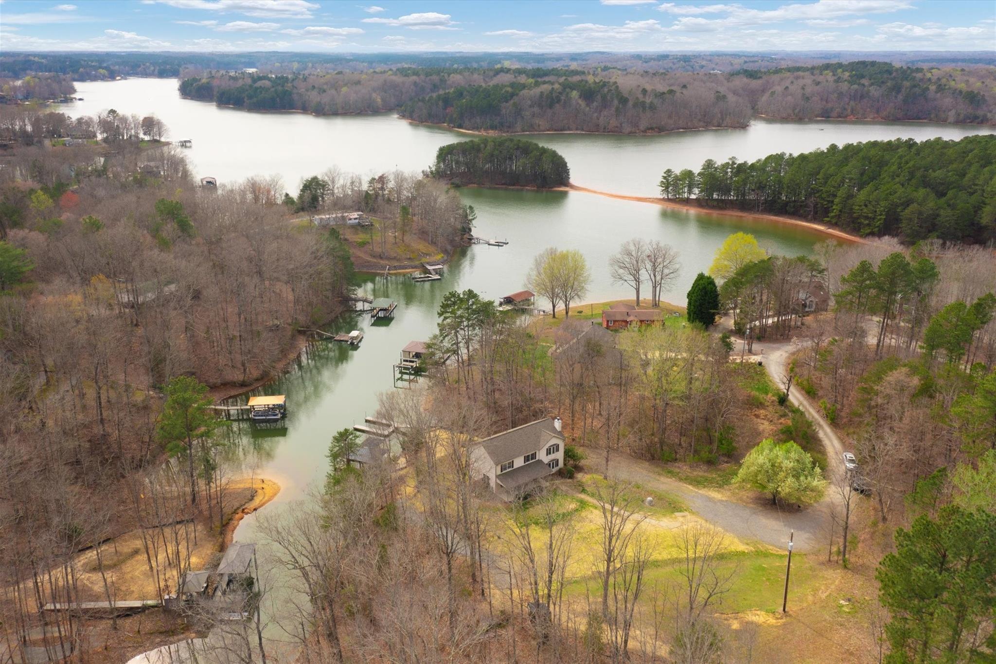 192 Seekirk Drive