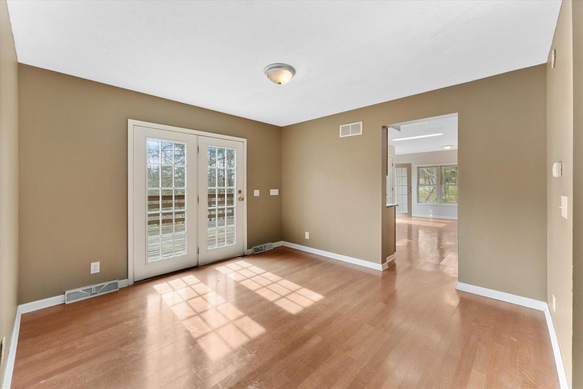192 Seekirk Drive